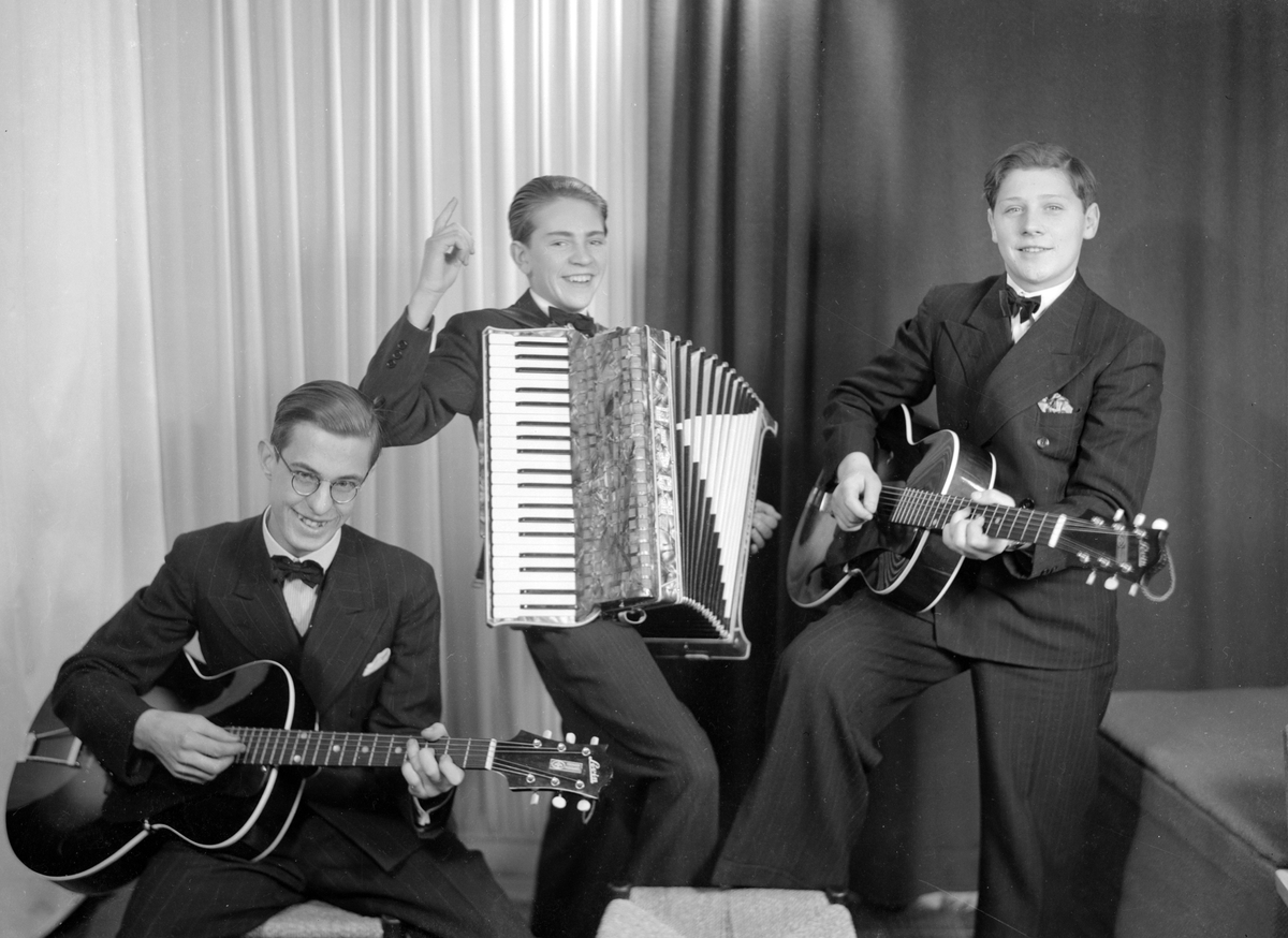 Evans Trio. Foto okt 1941.