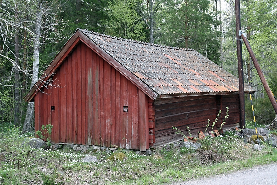 Restaurering av överloppsbyggnad, linbastu, innan, Skållbo,  Hållnäs socken, Uppland 2010