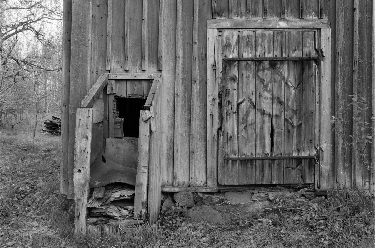 Byggnadsdetaljer, f d gruvstuga vid Konstängsgruvan, Dannemora Gruvor AB, Dannemora, Uppland maj 1991
