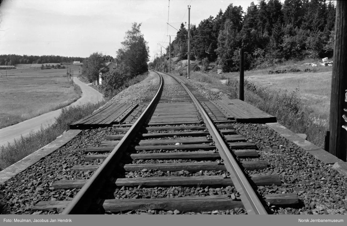 Fra en befaring mellom Rygge og Råde på Østfoldbanen i forbindelse med planlegging av helsveising av sporet. Her bru ved km 76,7.