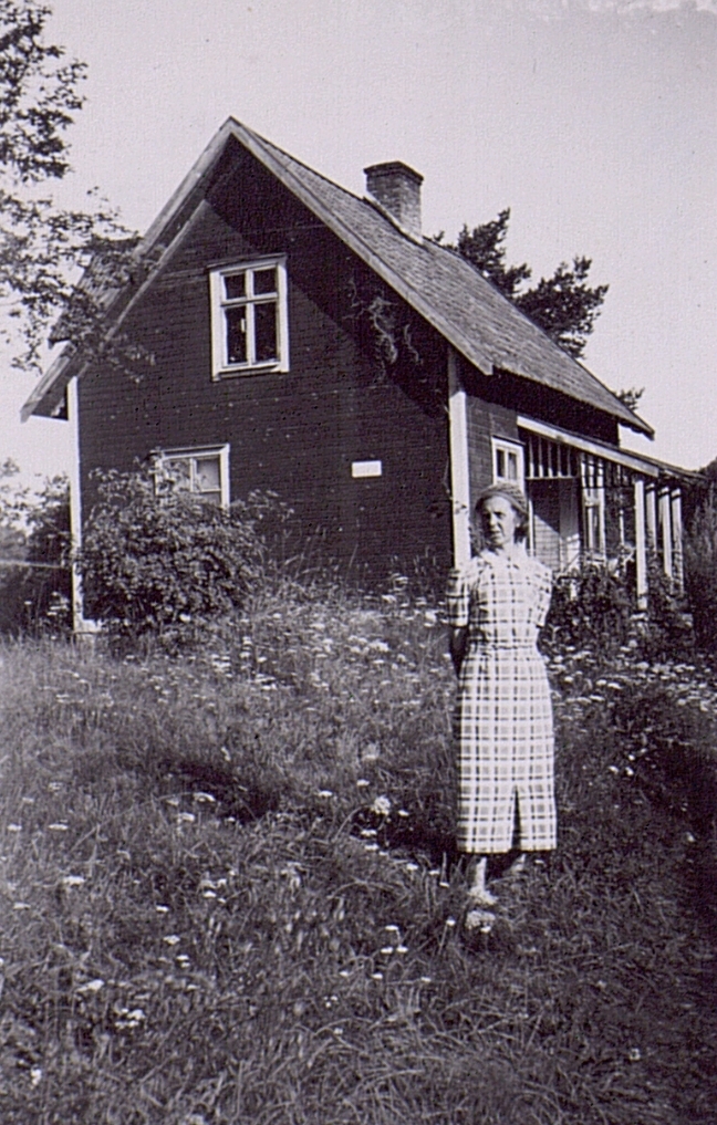 Saltsjö-Gränö Telefonstation. År 1942. Exteriör.