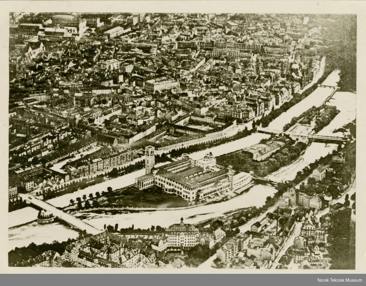 Flyfoto av Deutsches Museum og omegn i München, 1917