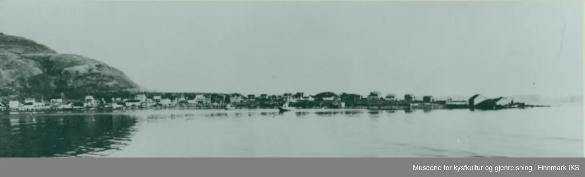 Panoramabilde av Nordvågen, sammensatt av to enkelte bilder. 1939.