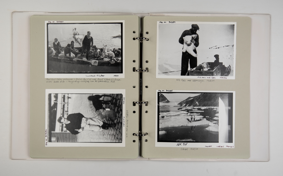 Album med fotografier fra polfarer og kunstner Willie Knutsens arbeider fra Arktis 1932-1965.