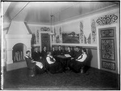 Sagavoll Ungdomskole - 1920 - 1921
Lærergruppe samlet i peis