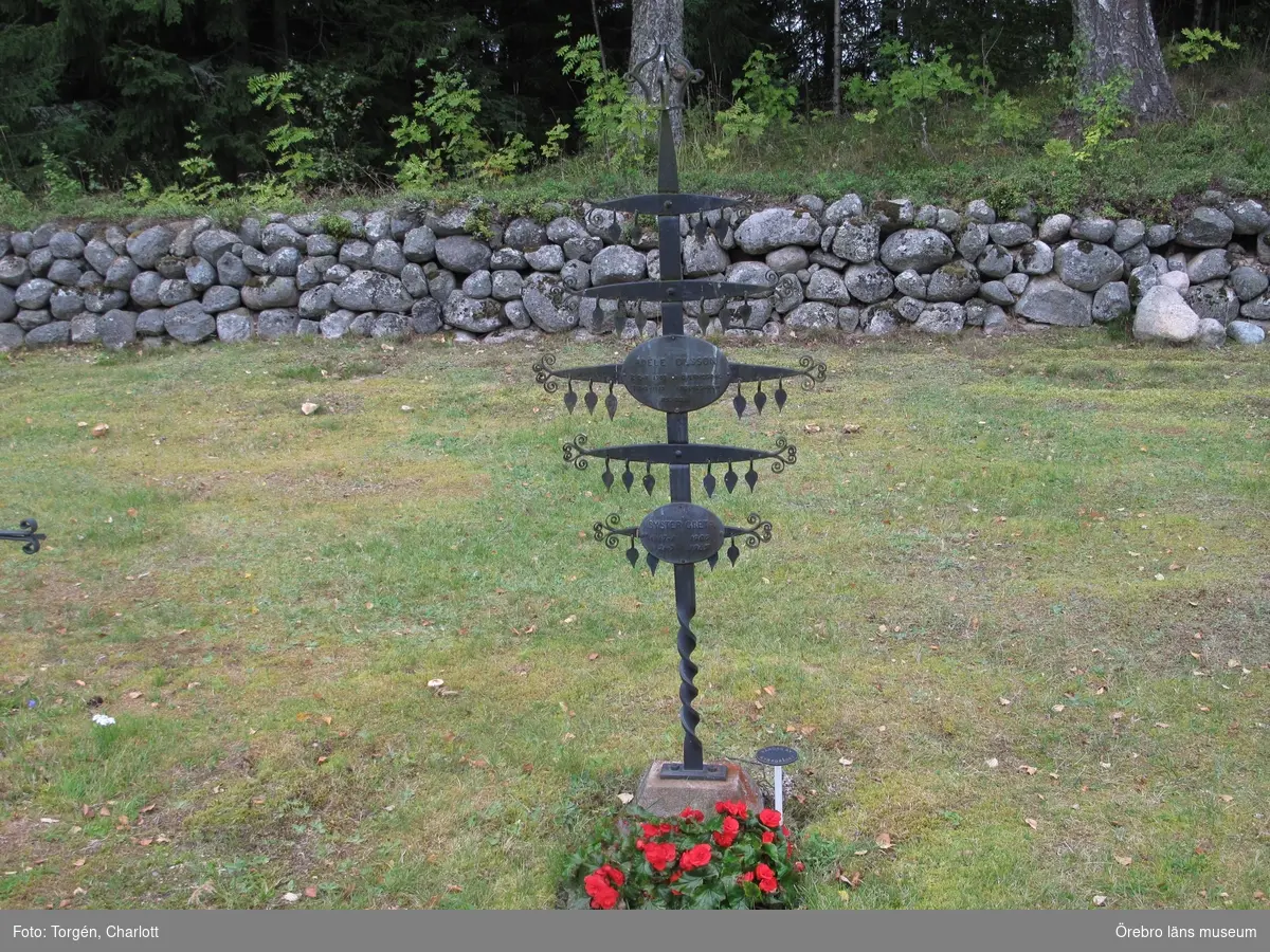Rockesholm kyrkogård Inventering av kulturhistoriskt värdefulla gravvårdar 2014-2015, Kvarter 2.