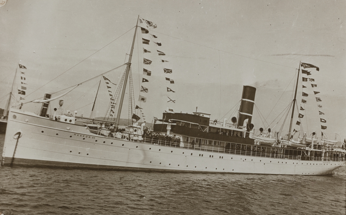 D/S "Haakon VII" i Haugesund, 1914.