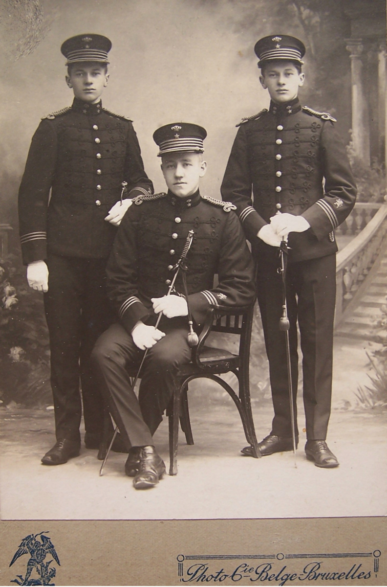 Norsk sekondløytnant med tjeneste i Fristaten Kongo og Belgisk Kongo mellom mars 1908 og 1909.