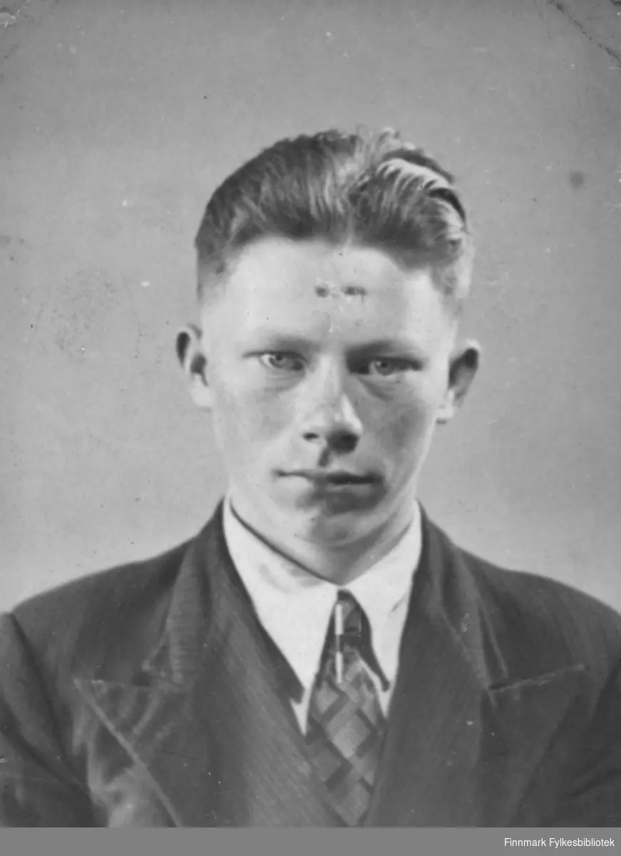 Portrett av Nils Mathisen tatt før krigen.