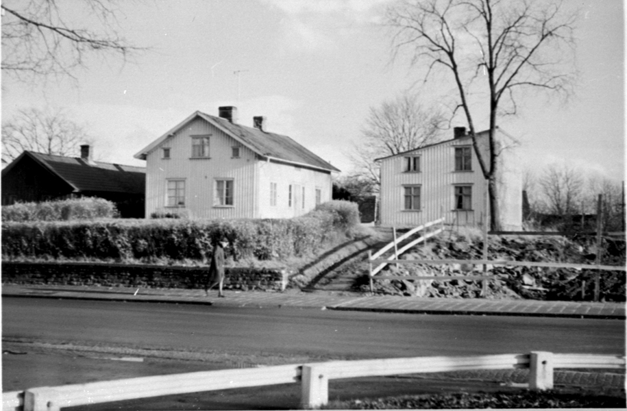 "Kerstia backe" eller "Djurgården", mellan Ällagatan och Olof Andersgatan,