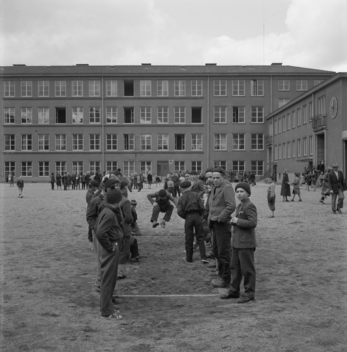 Nannaskolan, rast, Uppsala, maj 1955