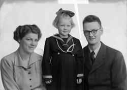 Peter Bech Jürgensen med hustru Bergljot og datter Anne Loui