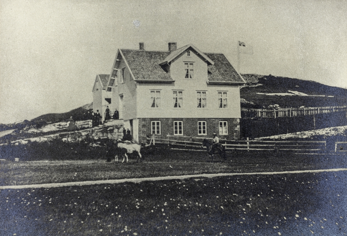 Parti fra Lillesund sett mot øst, ca. 1885.
