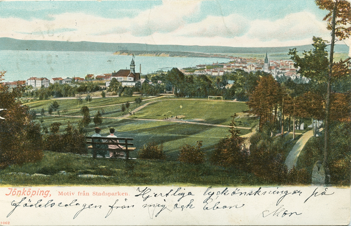 Brefkort med motiv från Stadsparken med utsikt över västra delen av Jönköping.
