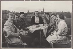 Familien Hilt med flere, Stockholm (1943-44)