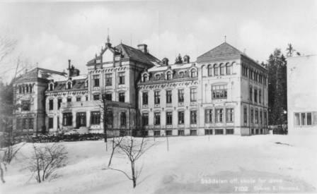 Skådalen offentlige skole for døve (Foto/Photo)