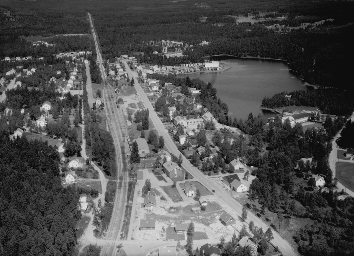 Flygfoto över Norra Hestra i Gislaveds kommun, Jönköpings län. 1263/1964