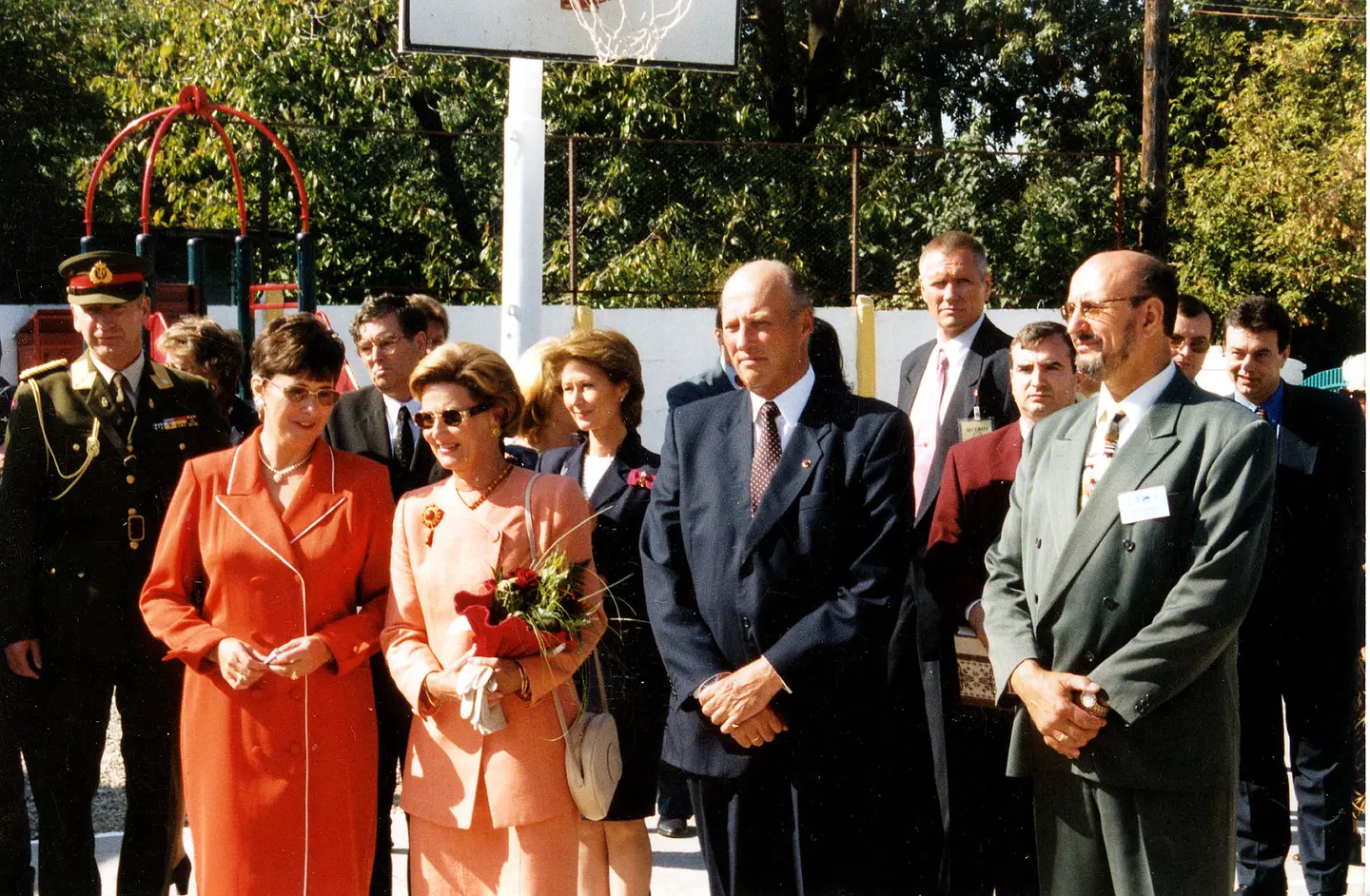 Frantz and Berit Johansen and His Majesty King Harald and Queen Sonja in Bucharest.