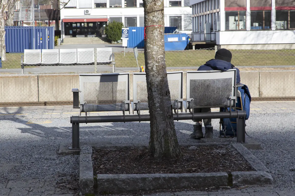 Ås togstasjon under koronanedstengningen