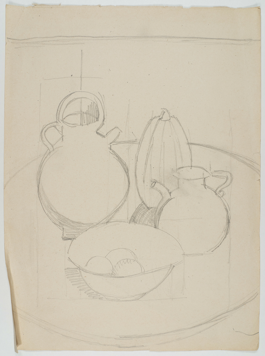 Skisse/ blyanttegning, stilleben med to mugger, et fruktfat og en oval form