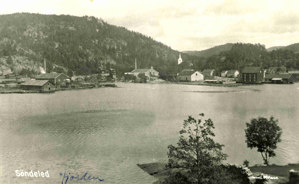 Søndeledfjorden