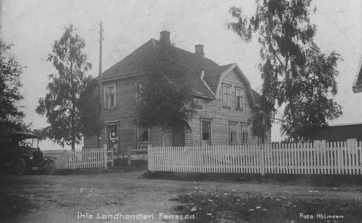 Ihle landhandleri, ferdig bygget i 1918.