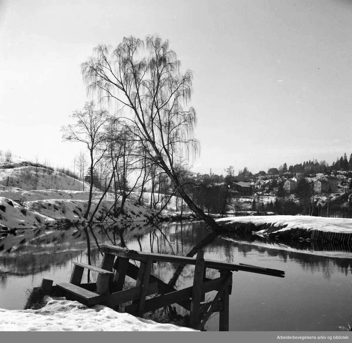 Vinter ved "Stilla" i Nydalen,.ca. 1950