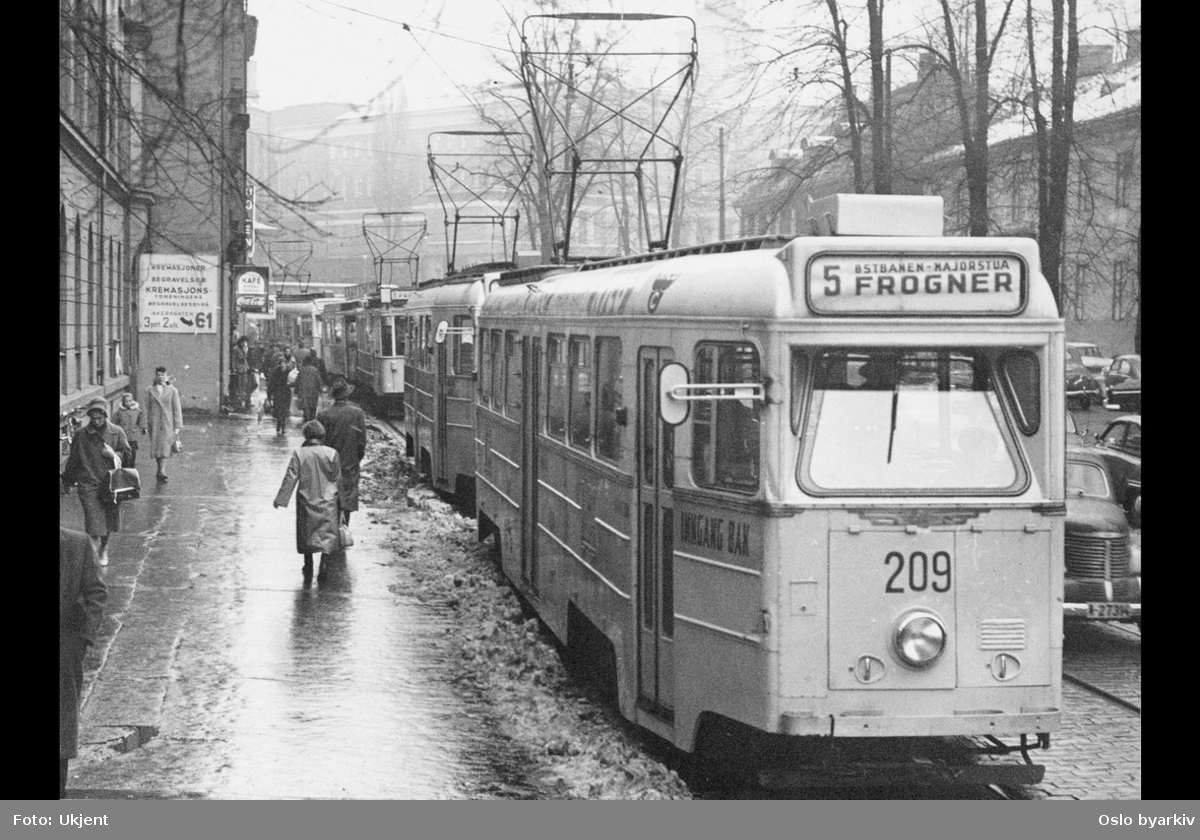 Oslo Sporveiers vogn nr 209, linje 5 til Frogner, vinter