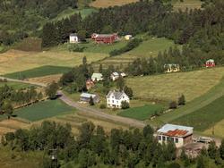 "Rabban" i midten av bilde..Dyrli, Harald