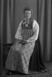 Konfirmasjon,bunad.
Jorun Sæther