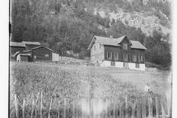 Oppland, Sel kommune, Øvre Dahle gård, øvre Dale, senere gam