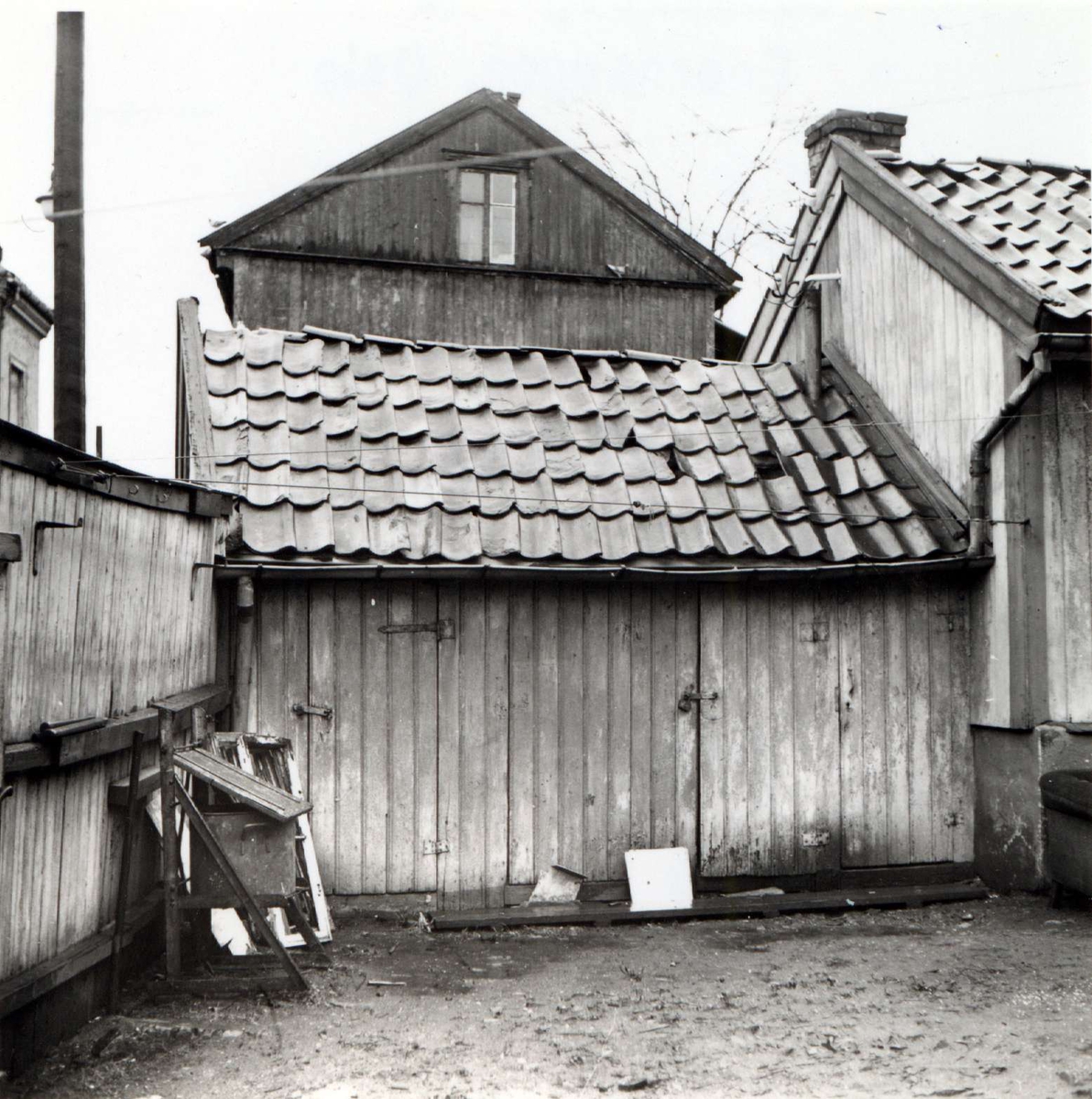 Johannesgate 12-14, Enerhaugen, Oslo 1959. Under riving, gårdsrommet.