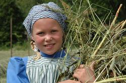 Levendegjøring på museum.Ferieskolen uke 26 2005.Ferieskole
