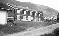 Hovedbygning, Ner-Lo, Drivdalen, Oppdal, Sør-Trøndelag. Fra 