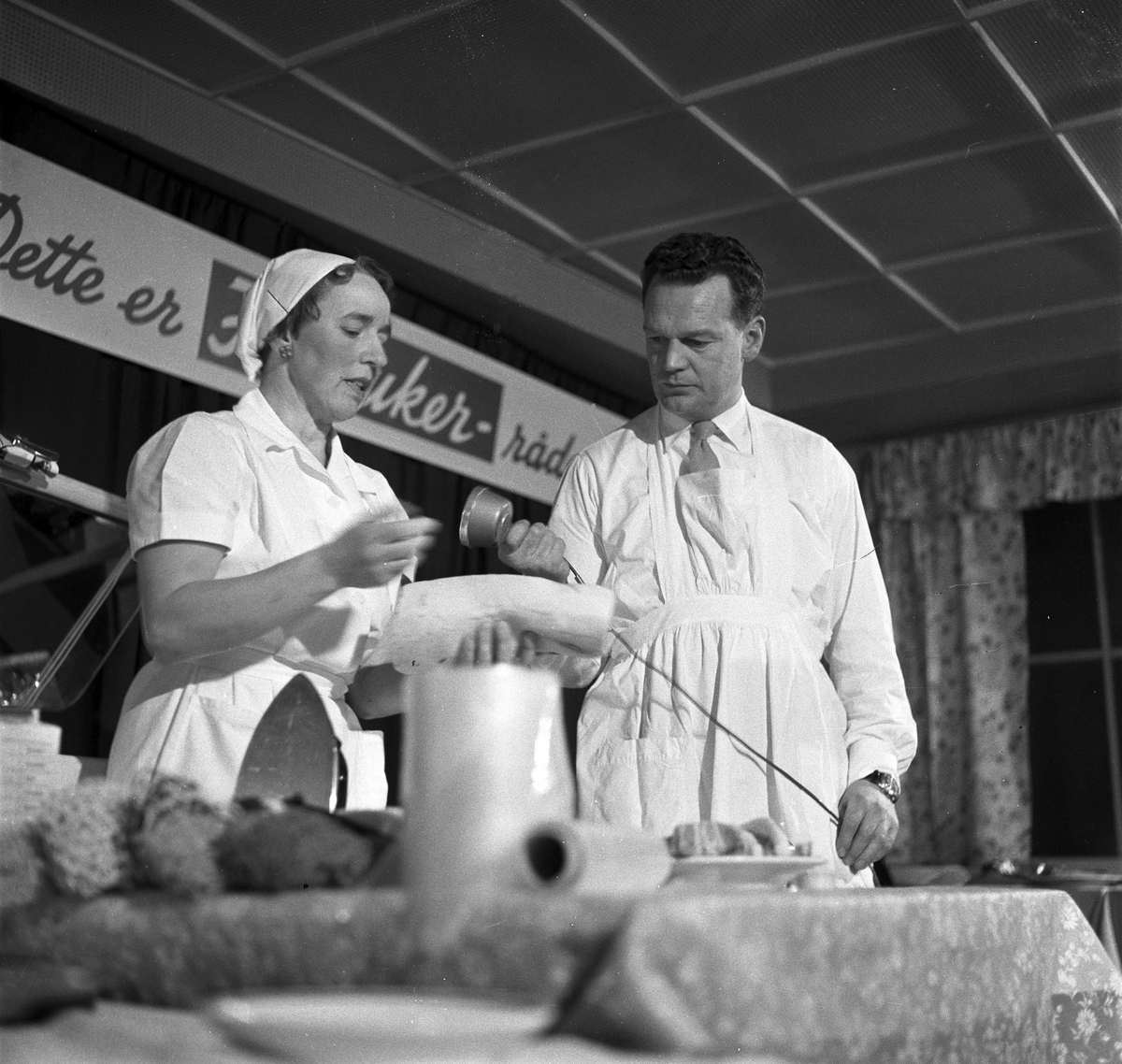 Serie. Radioreporter Rolf Kirkvaag . Fotografert 1953-63.