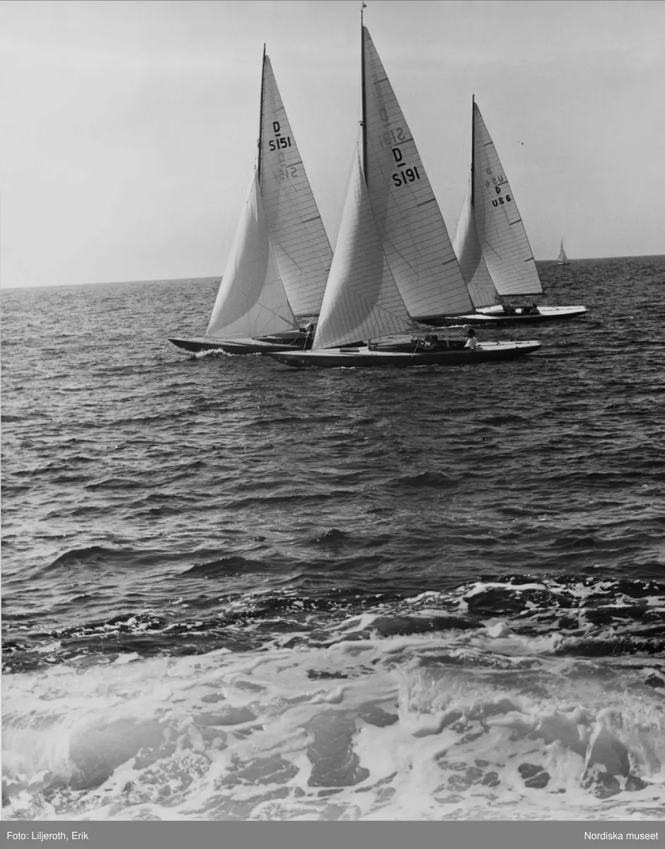 Kappsegling p&aring; Marstrandsfjorden.