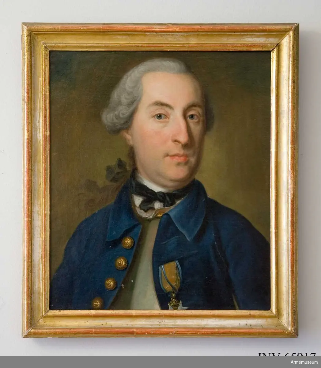 Oljemålning i form av porträtt föreställande översten vid svenska artilleriet Gustaf Gyllengranat f.1721 d.1801. Porträttet är utfört av Henrik Scheffel (1690-1781) 1756. Gyllengranat är porträtterad framifrån (bröstbild) i uppknäppt blå uniform med nedvikt krage och förgyllda knappar. Han bär svärdsordens riddartecken. Huvudet är bart. Infattning: enkel förgylld trälist.

Text på baksidan: "Maijoren Wid Kun Artill: Frijherre Hans Gustaf, Gyllengranat. J:H: Scheffel p: 1756."