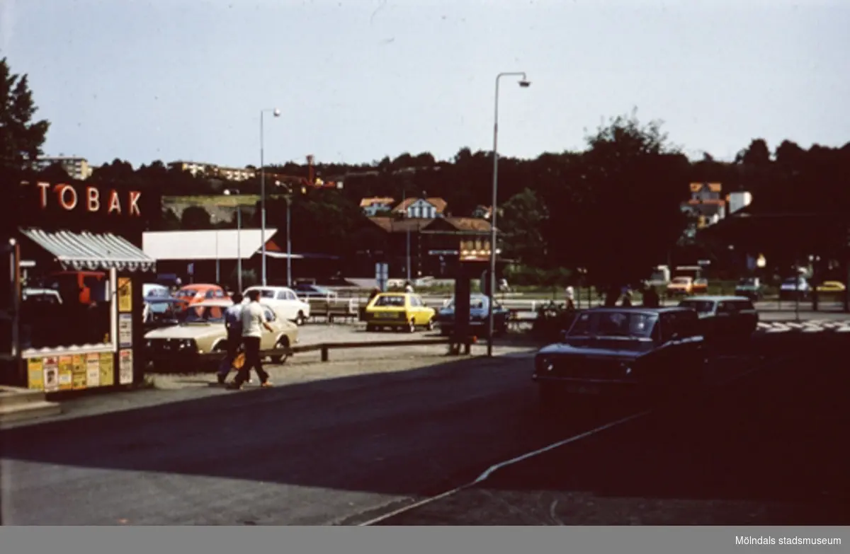 En parkering på Tempelgatan i Mölndal, år 1976.