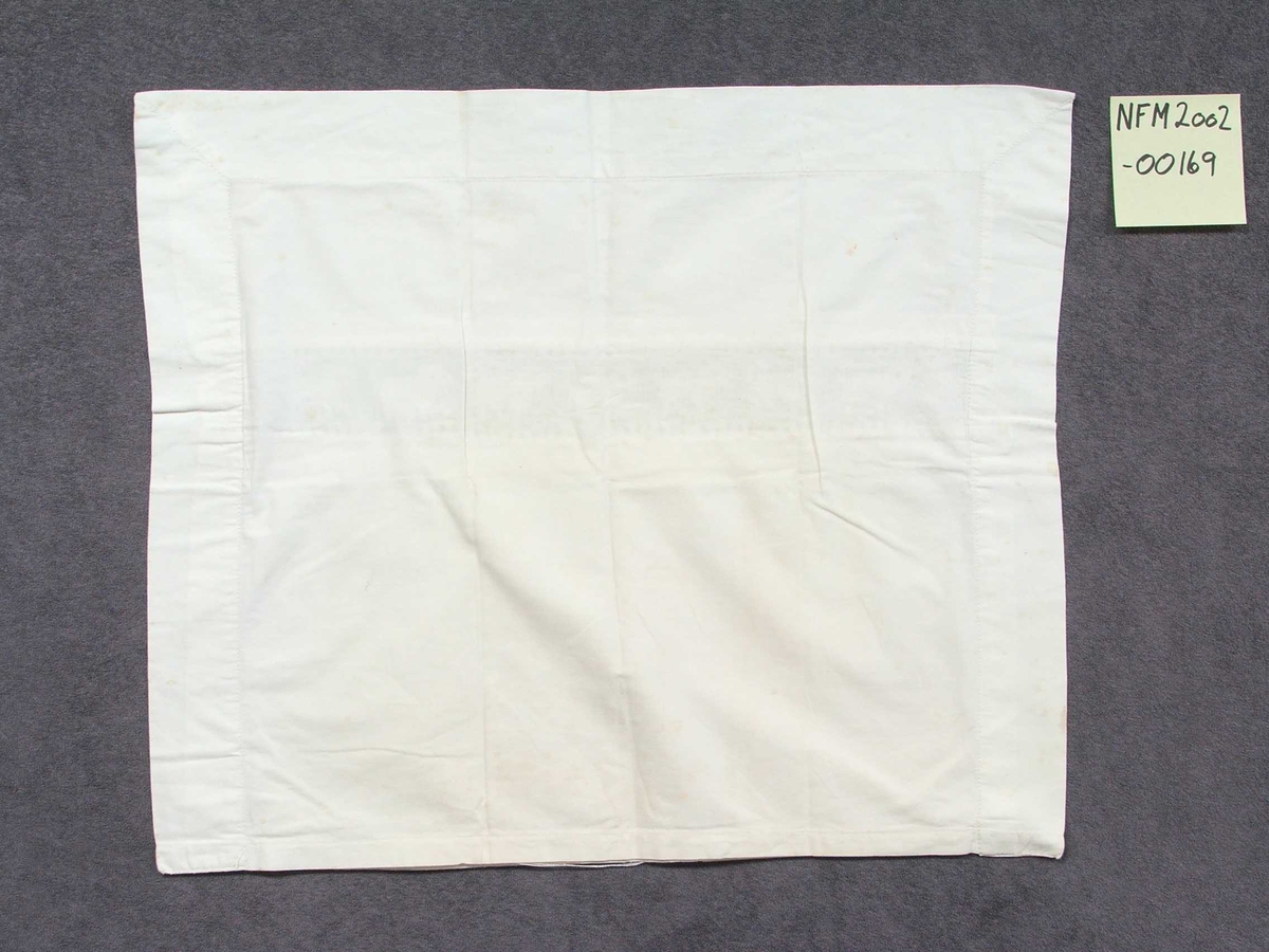 Små dyr, gris eller hund.