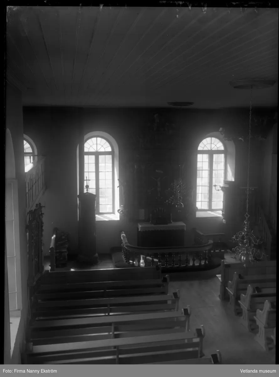 Interiör från Nävelsjö kyrka.