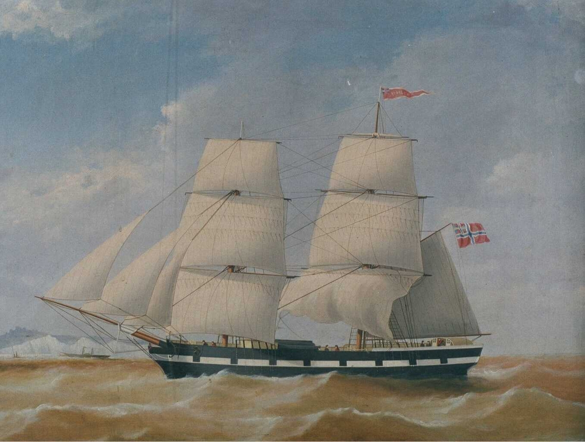 Brigg "Vigilant"  for fulle seil mot venstre, fører norsk rød vimpel m. hvit kant, navnet med hvitt. Sort skrog m. kanonporter. I bakgr. t. v. skipet sett aktenfra.