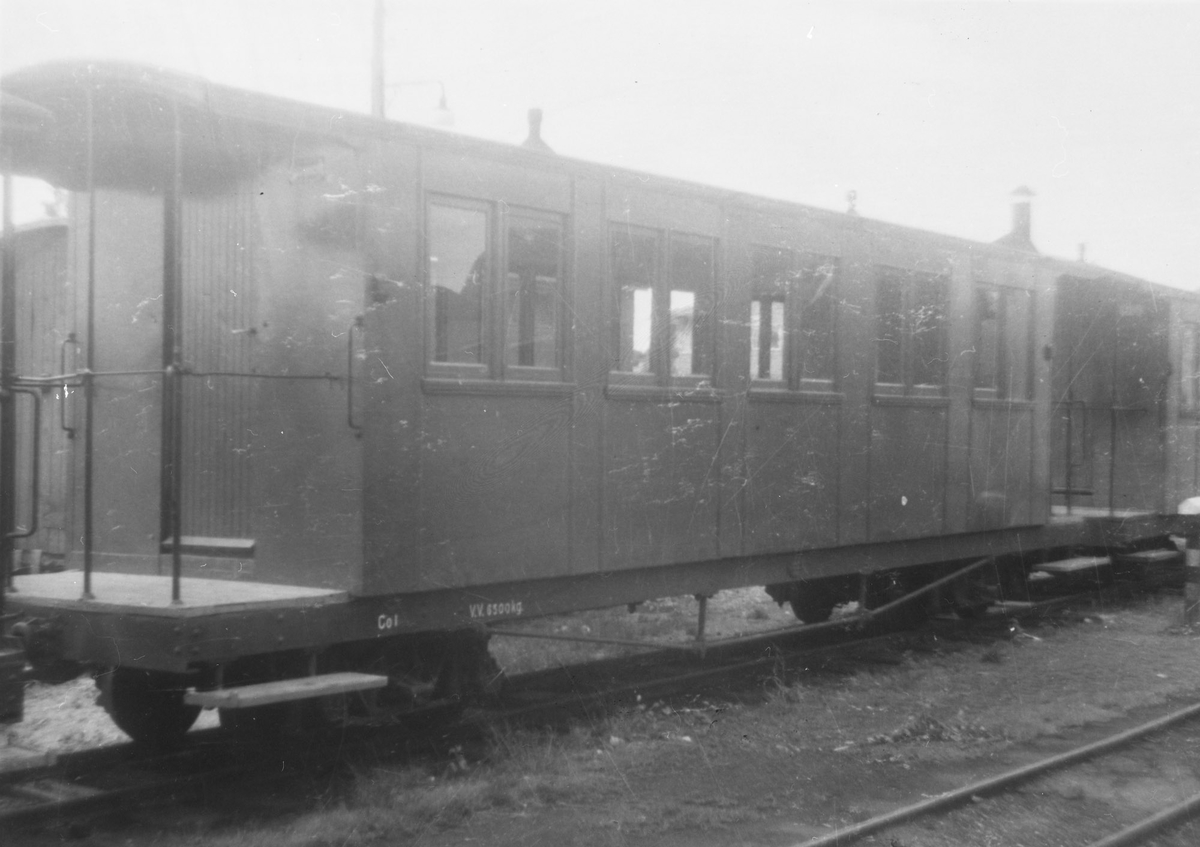 Vogn Co1 hensatt i spor 2 på Bjørkelangen stasjon