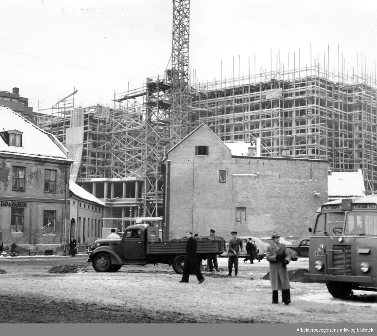 Hotell Viking under bygging,.januar 1950