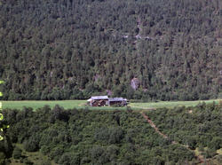 Solhjell. Lars og Kari Solberg.