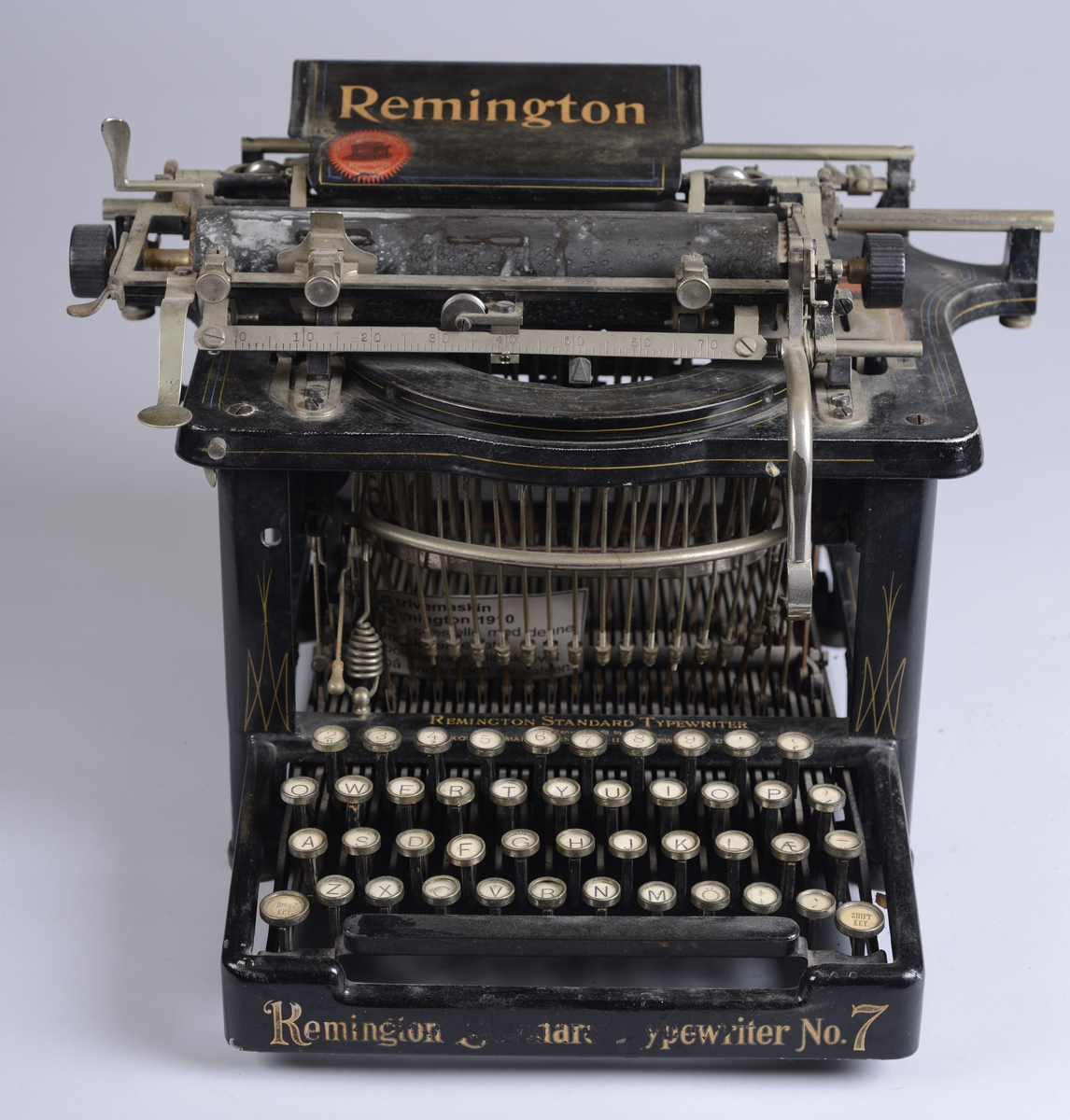Skrivemaskin av merket Remington fra ca. 1910.