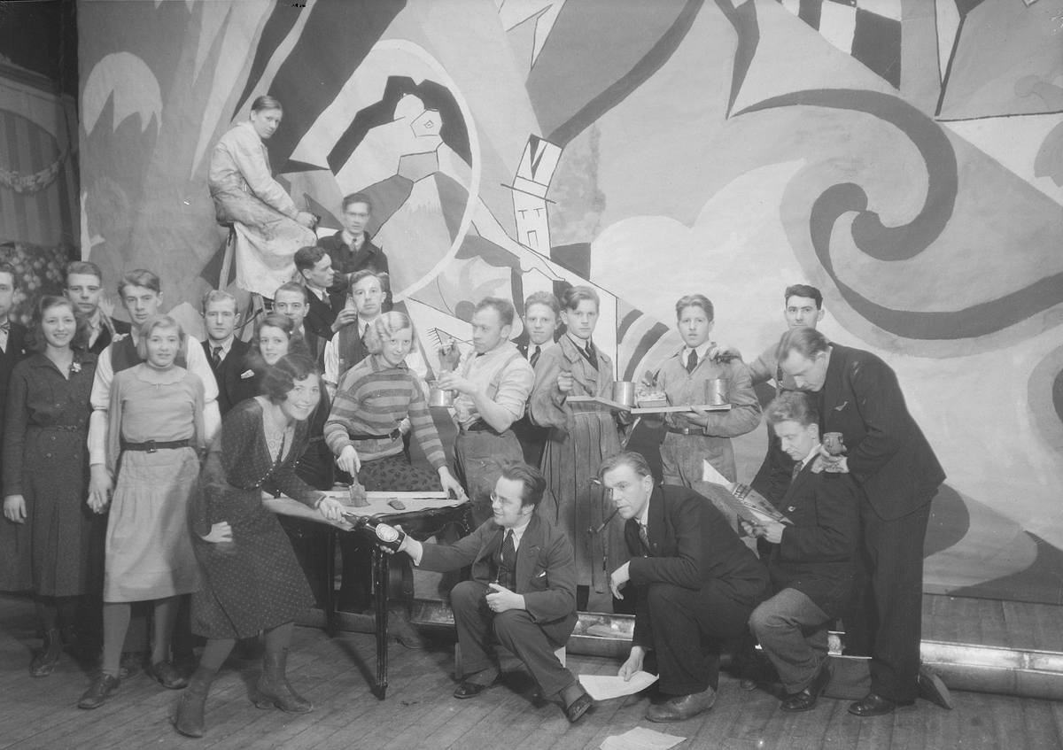 Deltakerne i Sportklubben Freidigs kabaret "Ajungilak" i 1932 i Cirkus