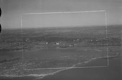 Sandstad kirke med omland